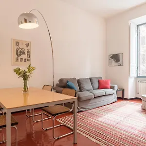 Elizabeth House Roma